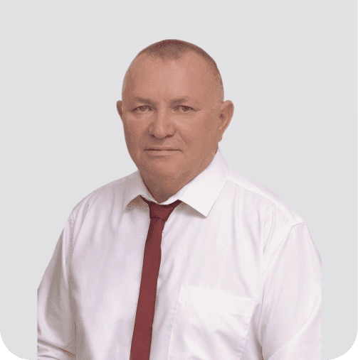 Инструктор Александр